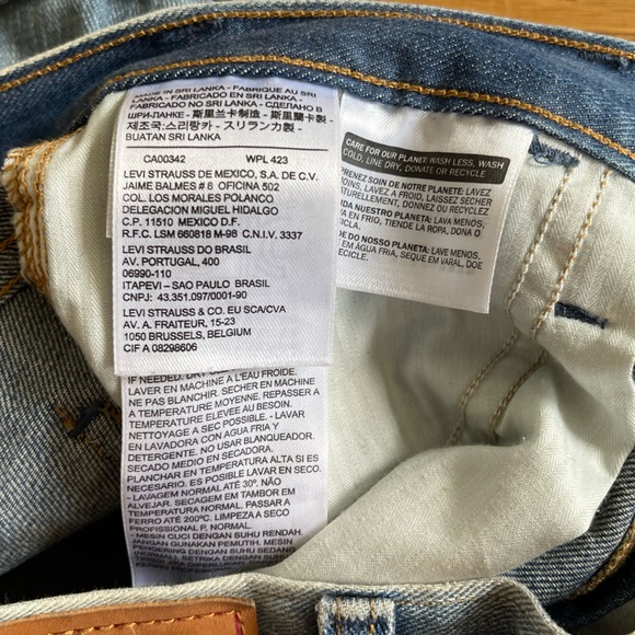 Levi Jean Shorts Sz 26 - Picture 4 of 4